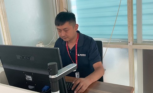 “汽车金融服务重在效率”，易鑫及时复议助企业成功购车