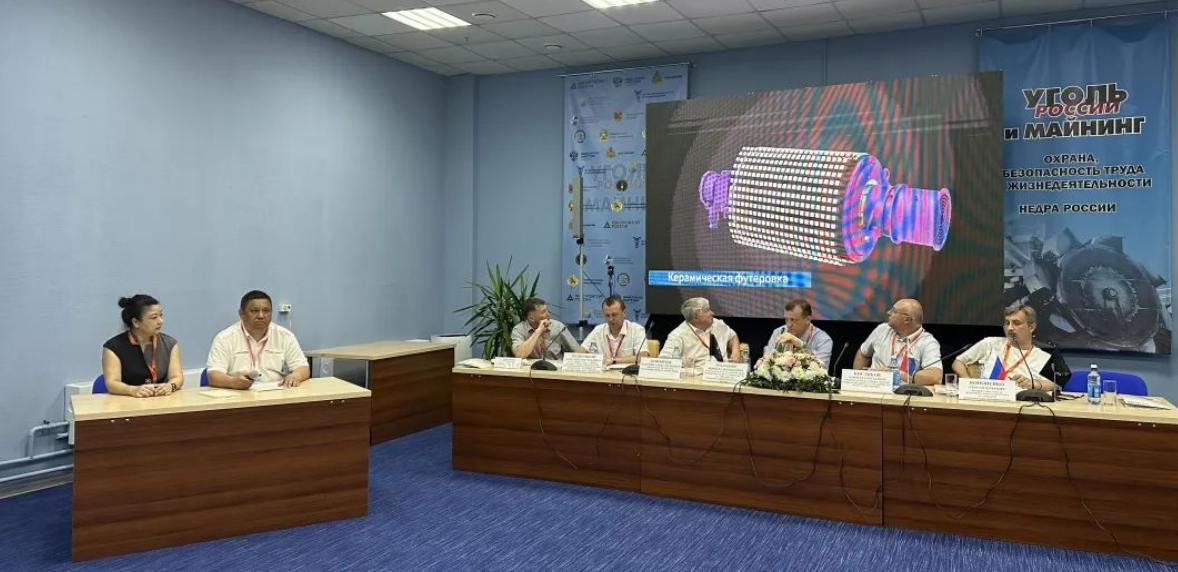 中国嘉轩永磁直驱技术海外亮剑,与俄煤炭部副部长深度交流