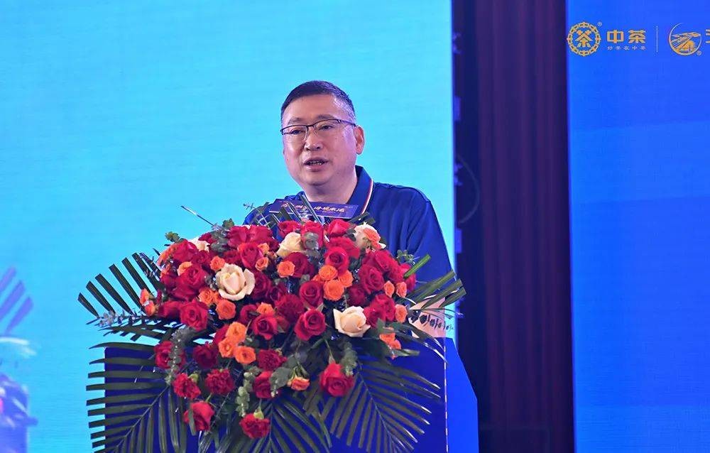 曾经的“老味道”,如今重装出发,茶行业巨轮将驶向何方?