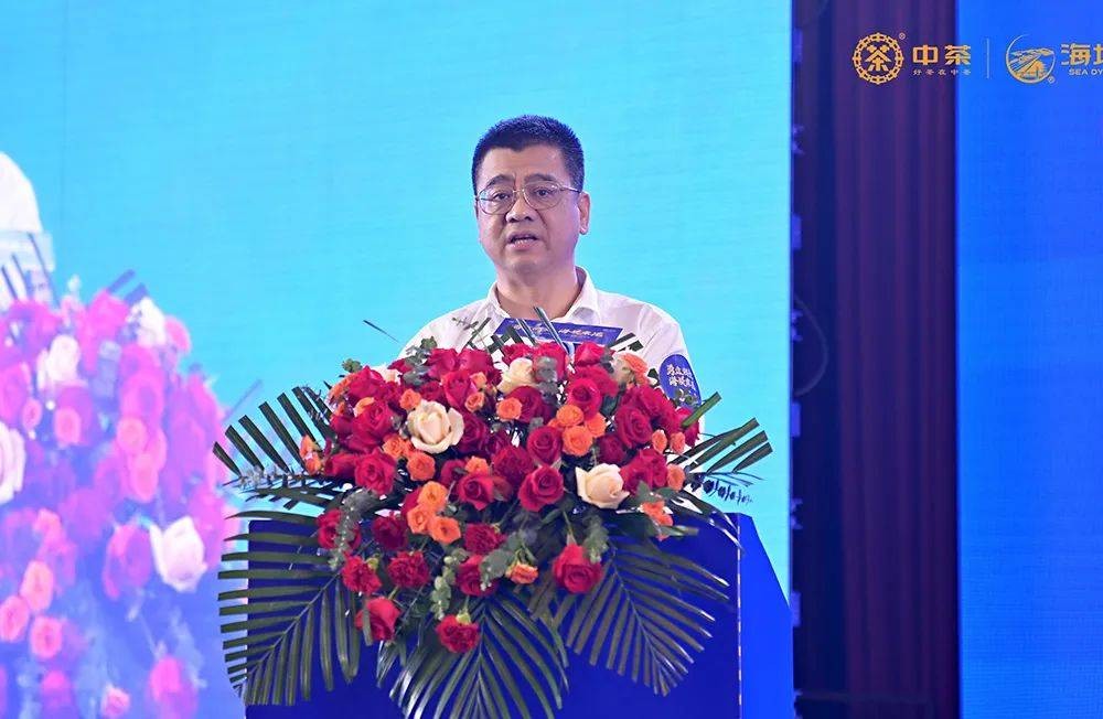 曾经的“老味道”,如今重装出发,茶行业巨轮将驶向何方?