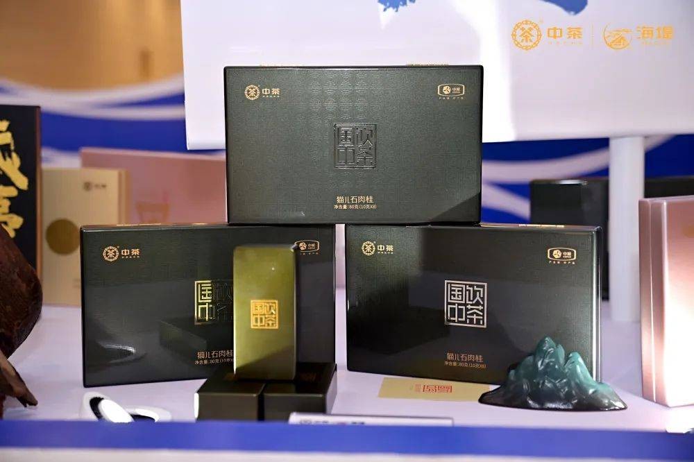 曾经的“老味道”,如今重装出发,茶行业巨轮将驶向何方?